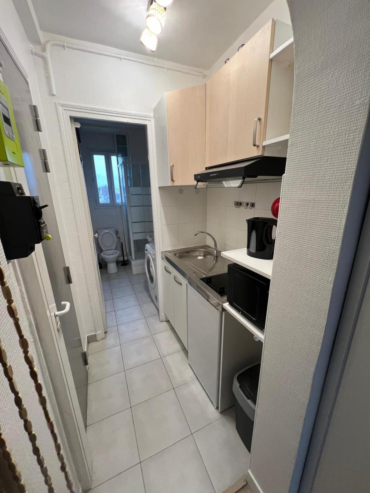 Charmant Appartement Aux Portes De Paris - 2Pax Saint-Ouen  Eksteriør billede